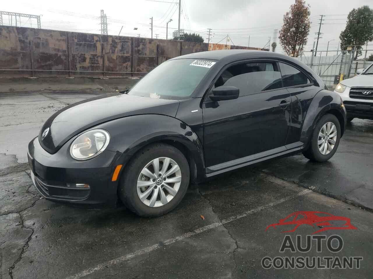 VOLKSWAGEN BEETLE 2016 - 3VWF17AT6GM609381