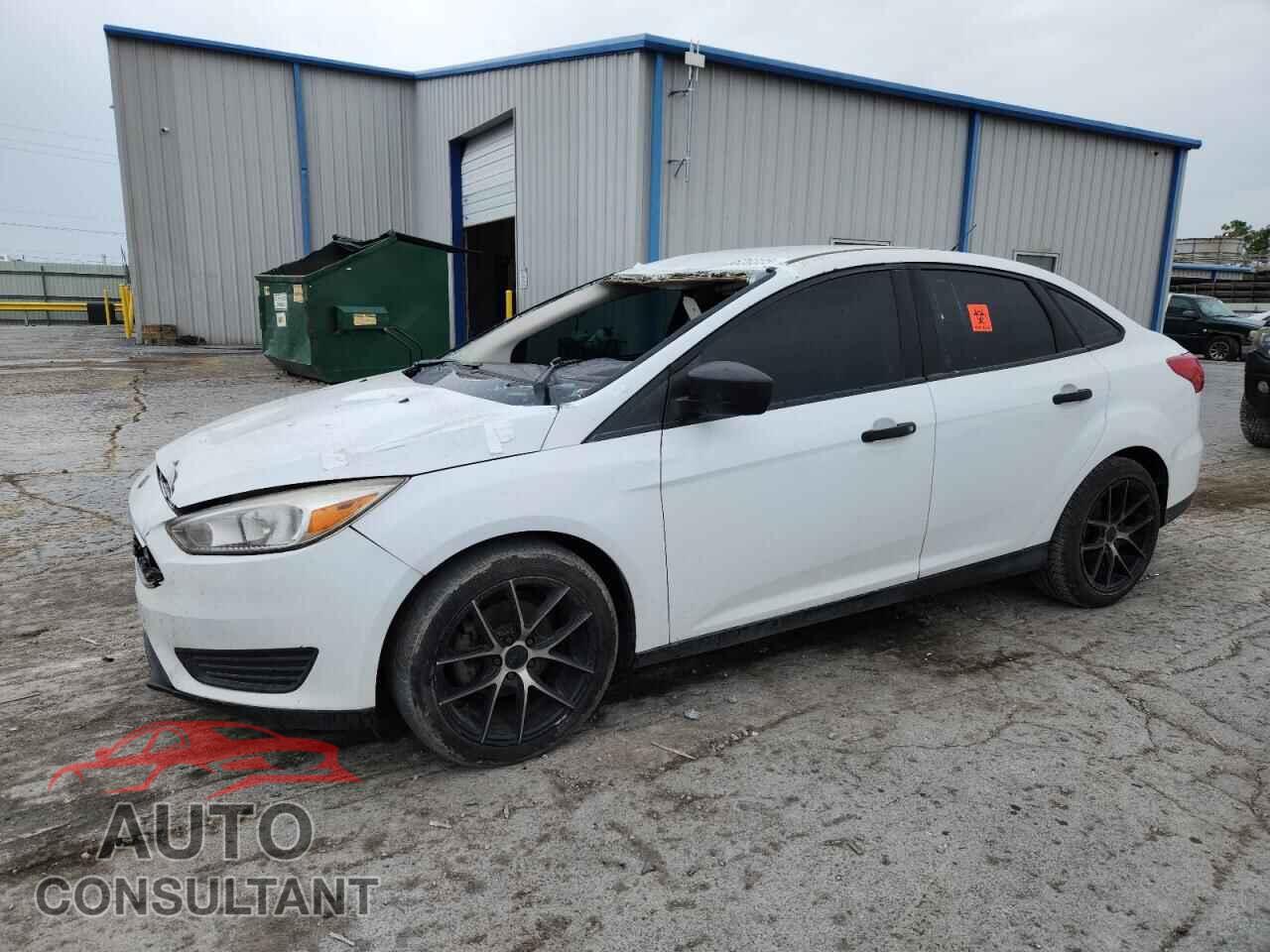 FORD FOCUS 2018 - 1FADP3E29JL201541