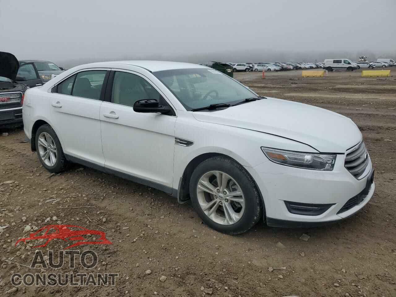 FORD TAURUS 2013 - 1FAHP2E82DG122757