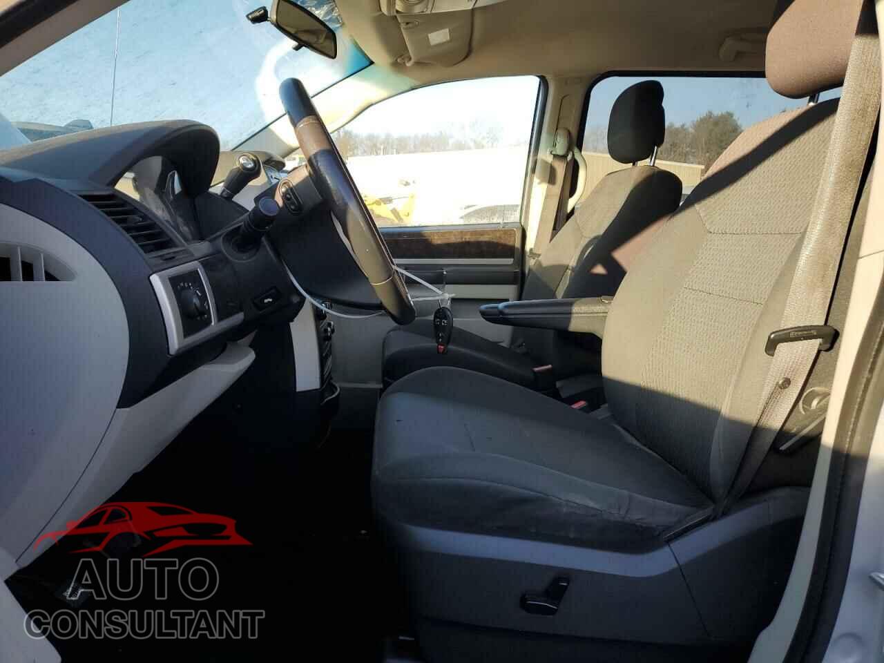 DODGE CARAVAN 2010 - 2D4RN5D19AR283839