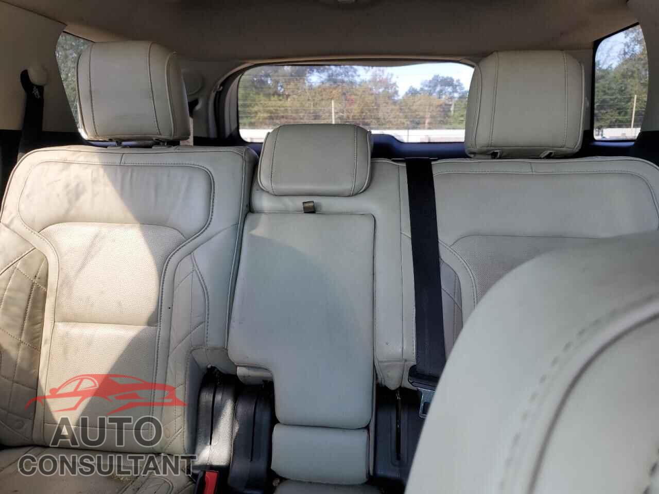 FORD EXPLORER 2017 - 1FM5K8HTXHGA56037