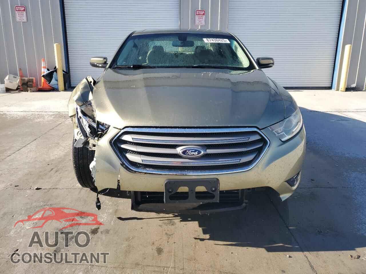 FORD TAURUS 2013 - 1FAHP2E80DG128444
