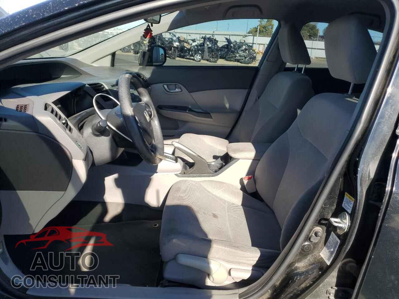 HONDA CIVIC 2012 - JHMFB2F51CS005721