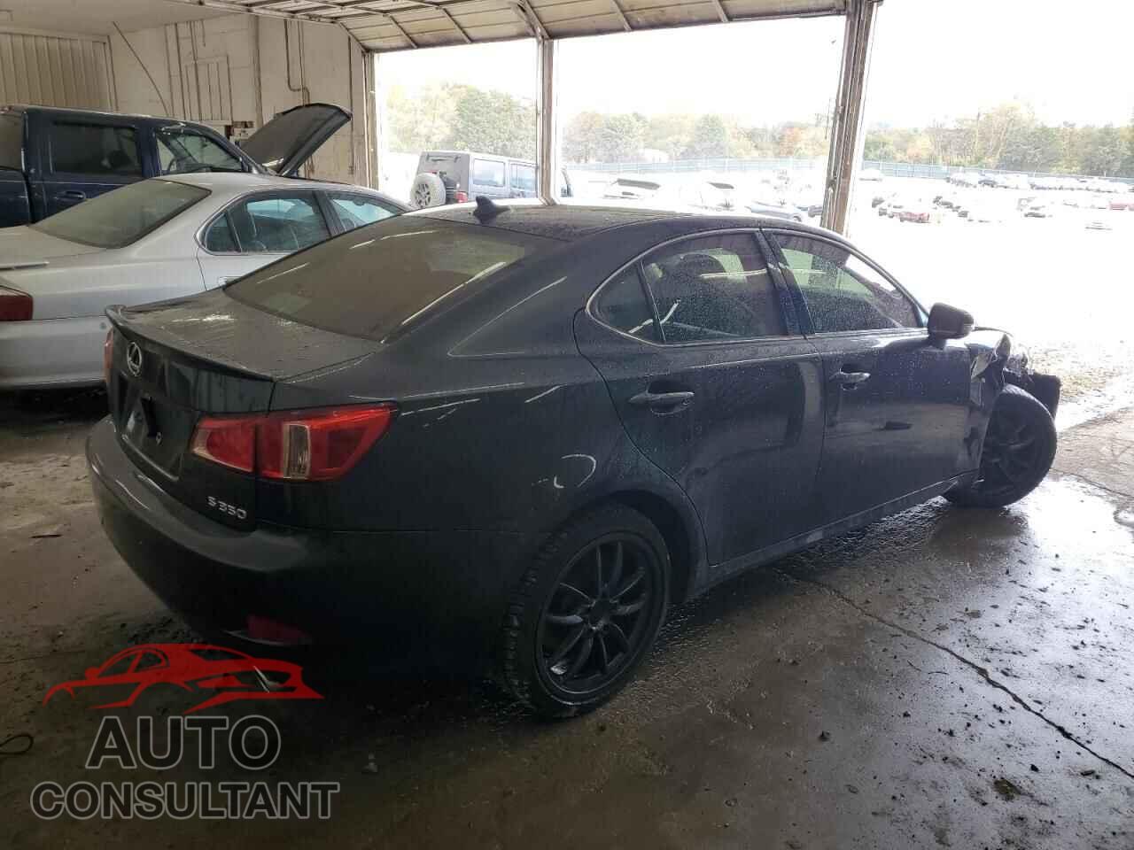 LEXUS IS 2011 - JTHCE5C28B5001569