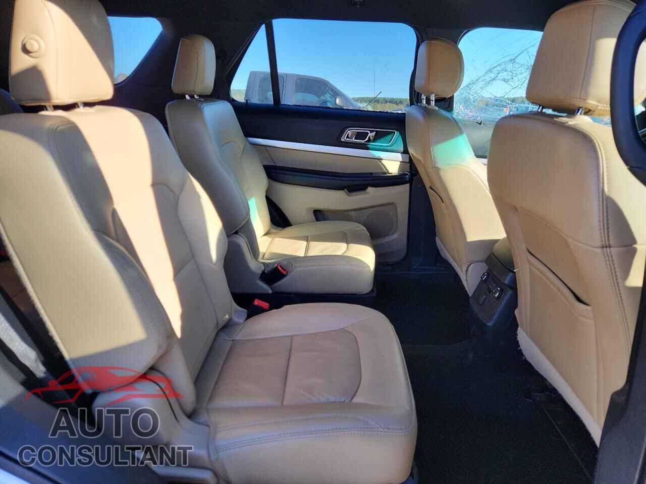 FORD EXPLORER 2017 - 1FM5K8D8XHGD96595