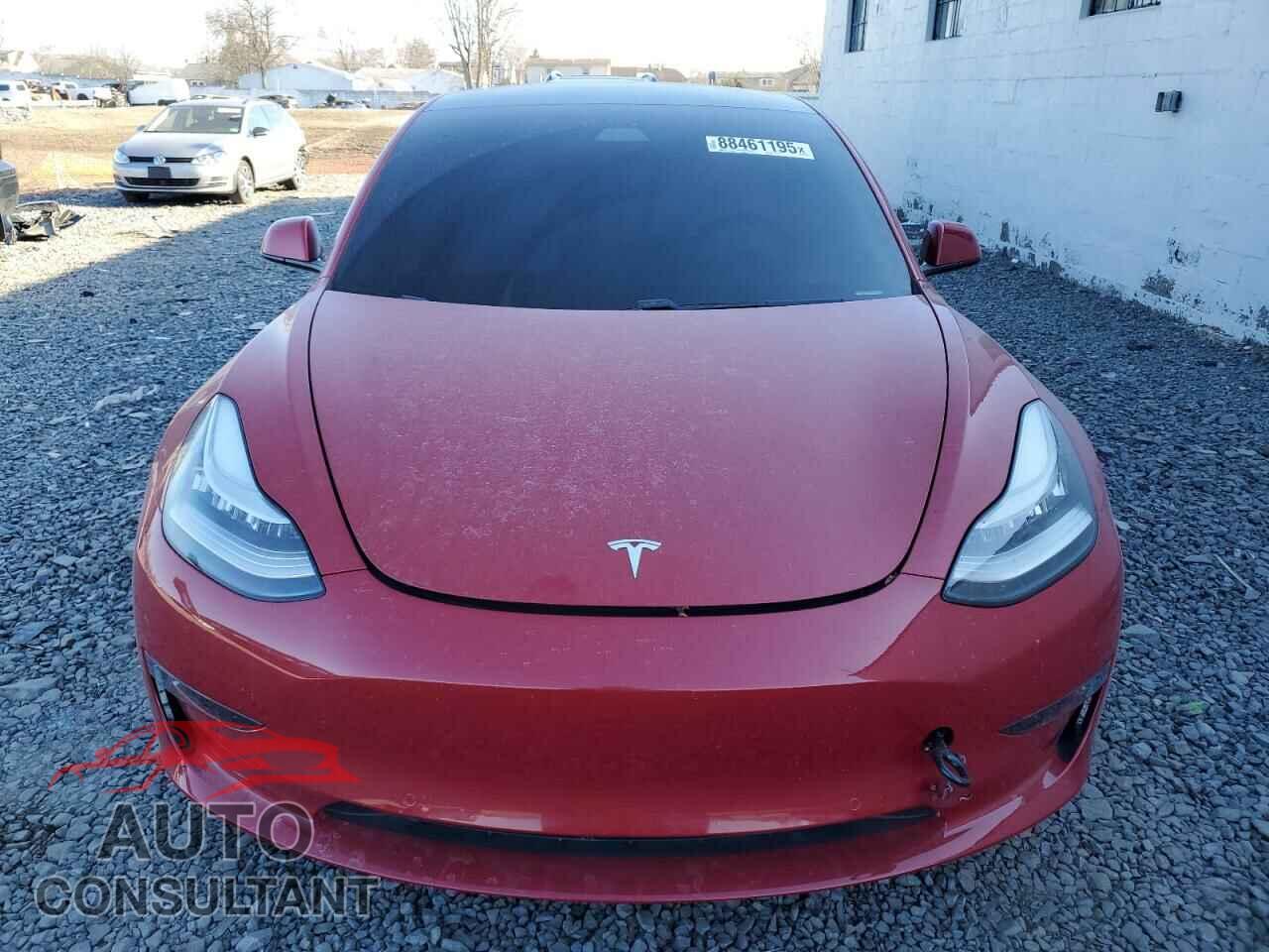 TESLA MODEL 3 2021 - 5YJ3E1EB3MF856141