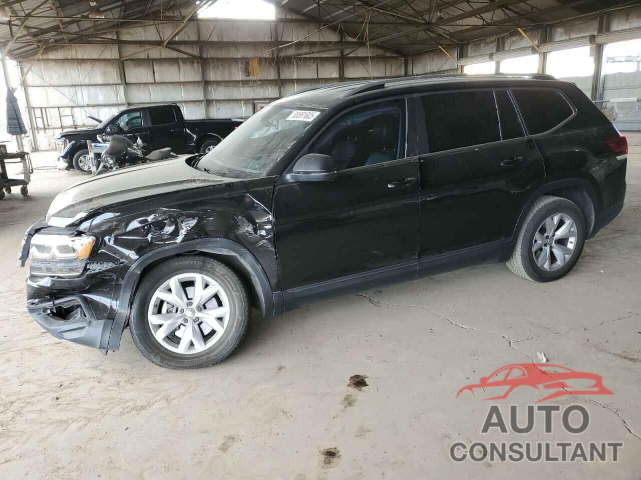 VOLKSWAGEN ATLAS 2018 - 1V2CR2CA0JC517526