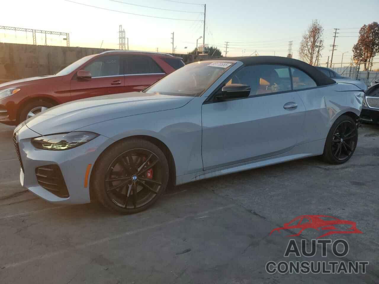 BMW M4 2024 - WBA63AT03RCP44025