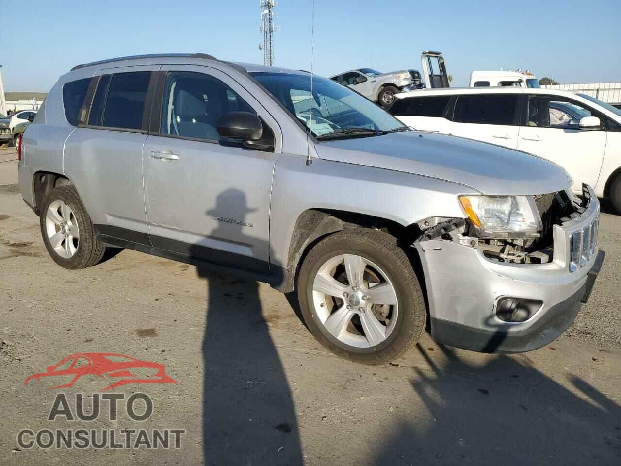 JEEP COMPASS 2011 - 1J4NF1FB9BD277884