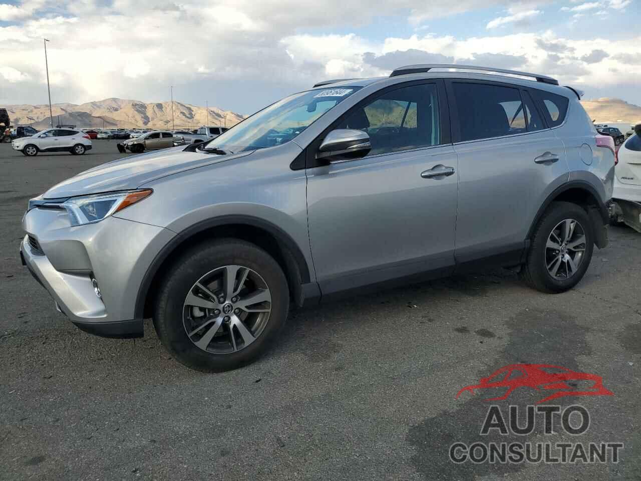 TOYOTA RAV4 2018 - 2T3RFREV6JW791193