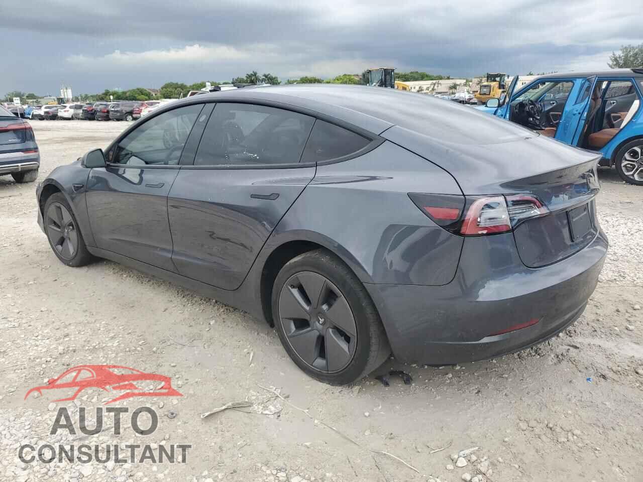 TESLA MODEL 3 2022 - 5YJ3E1EB5NF259719