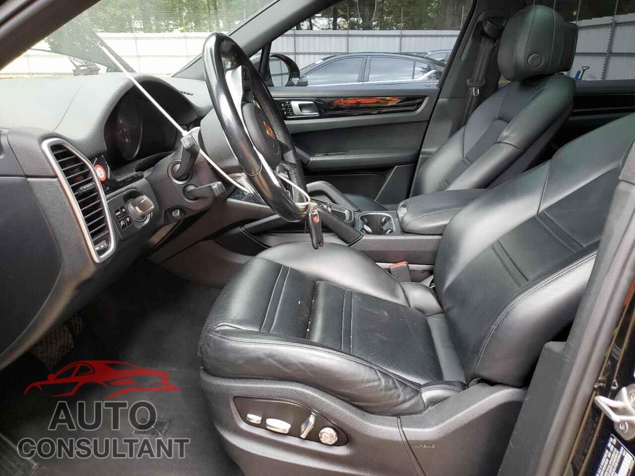 PORSCHE CAYENNE 2019 - WP1AA2AY6KDA04016