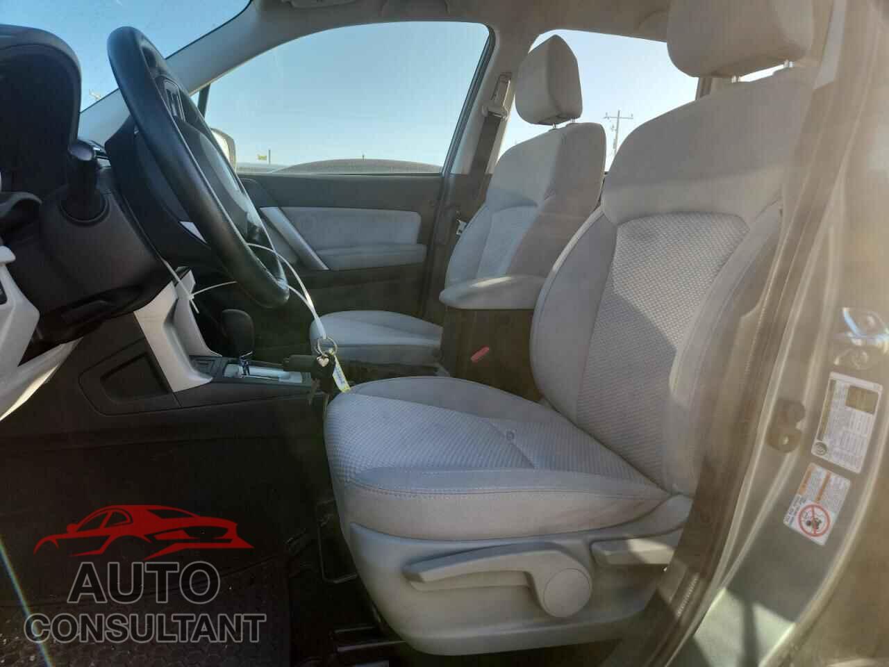 SUBARU FORESTER 2016 - JF2SJABC8GH561076