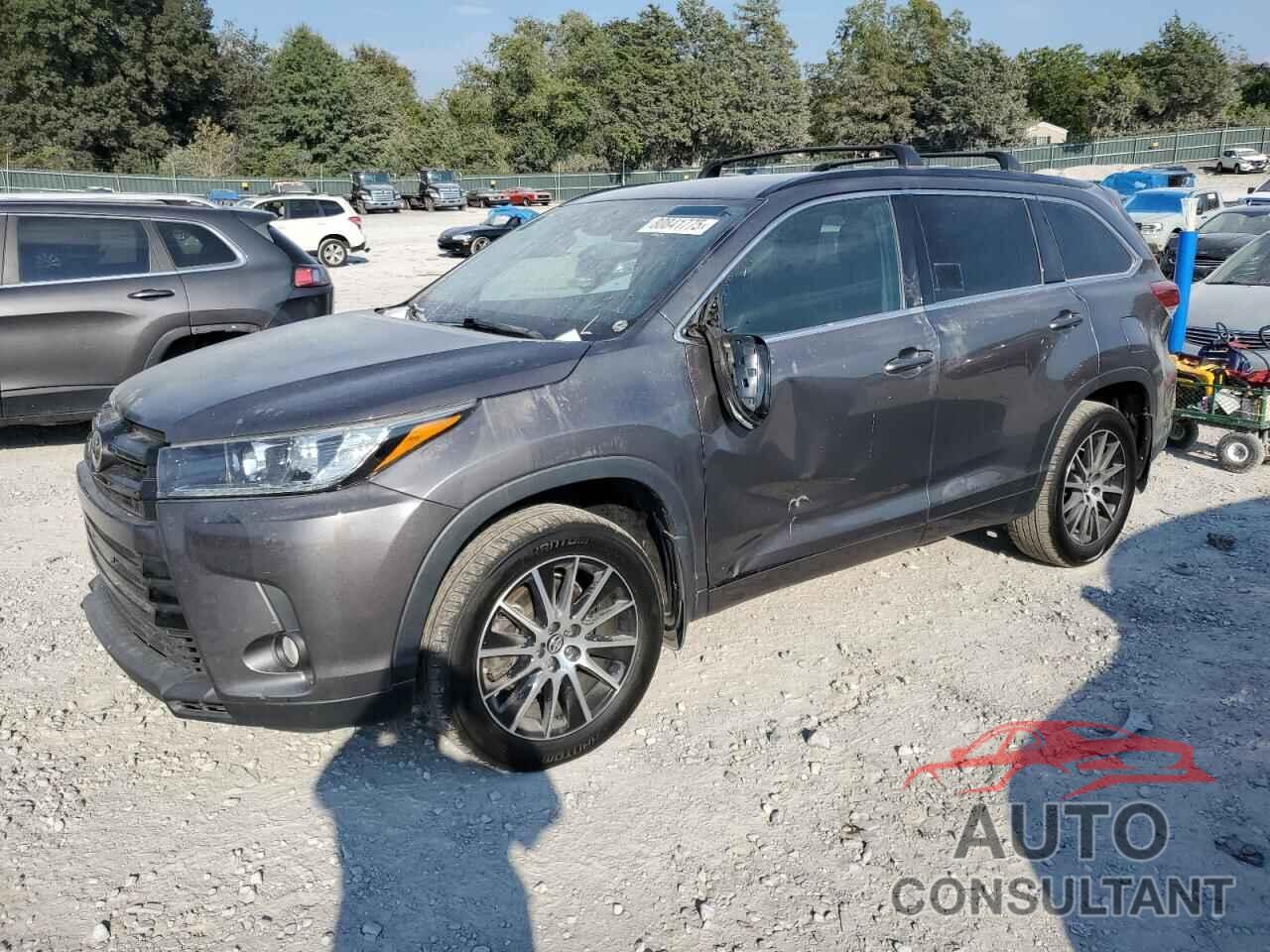 TOYOTA HIGHLANDER 2017 - 5TDJZRFH9HS452792