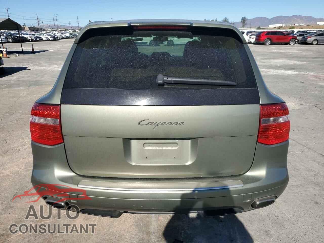 PORSCHE CAYENNE 2010 - WP1AA2AP8ALA10816
