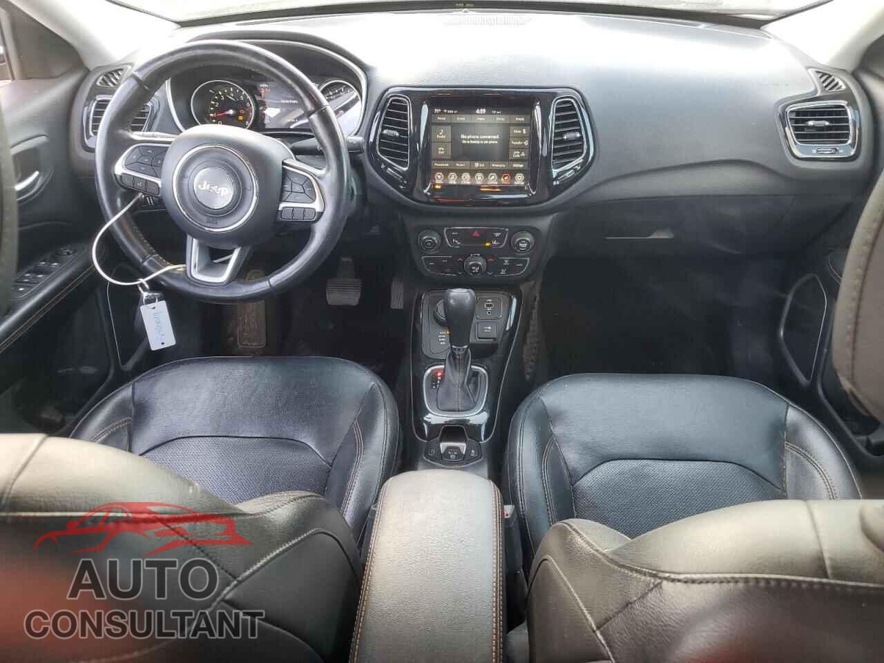 JEEP COMPASS 2018 - 3C4NJDCB2JT340620