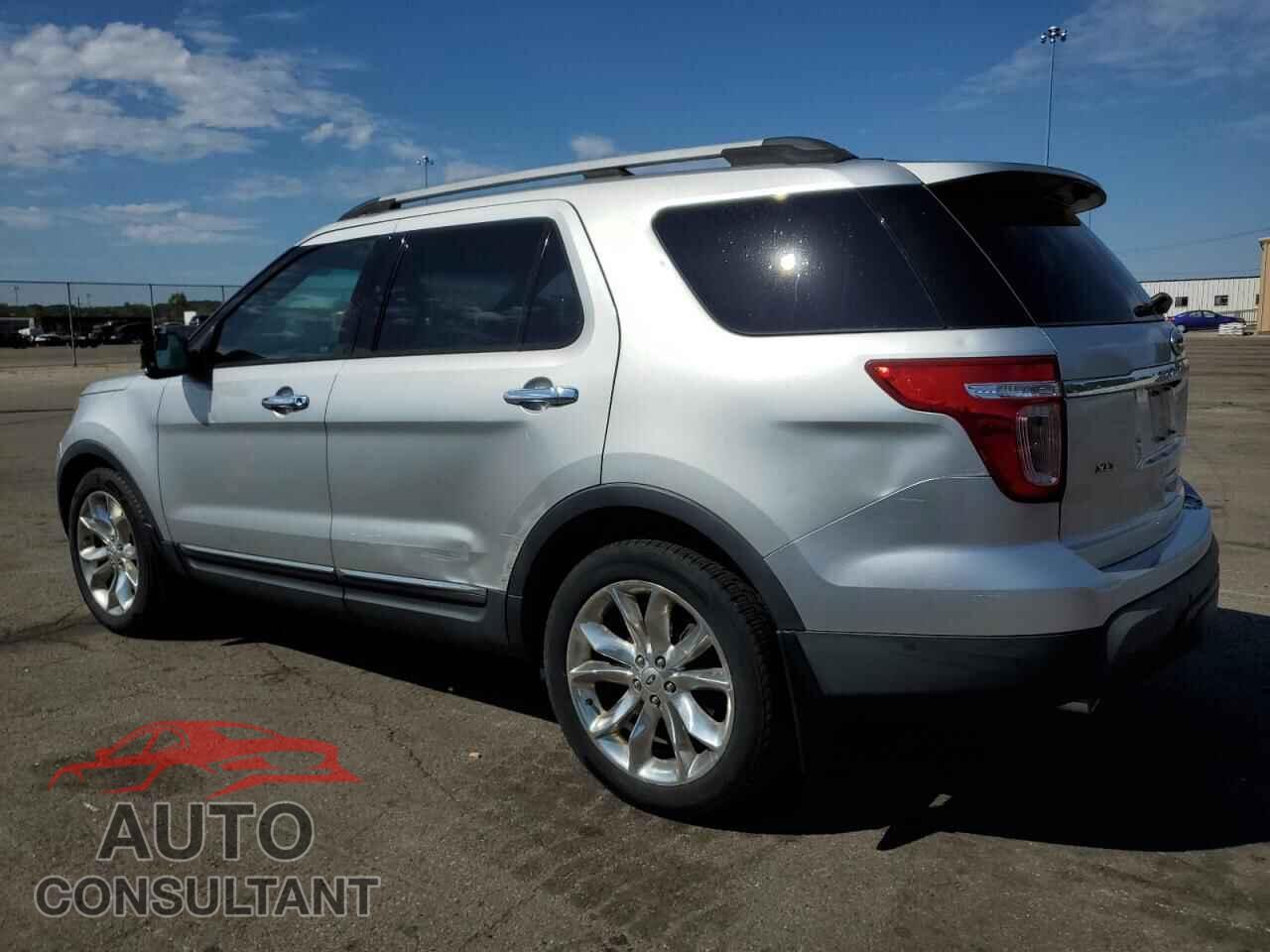 FORD EXPLORER 2013 - 1FM5K7D88DGC52175