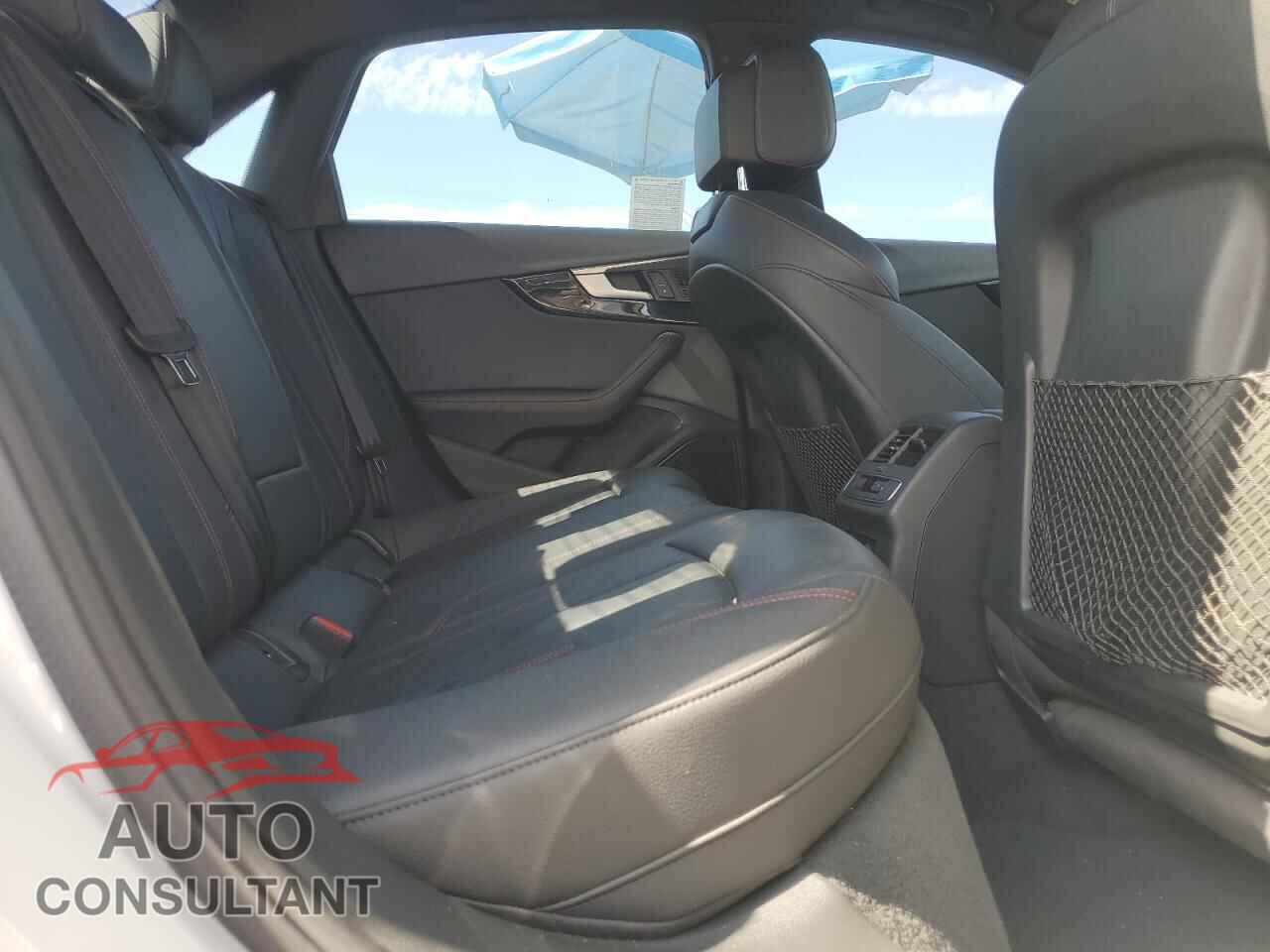 AUDI A4 2018 - WAUENAF43JA045398