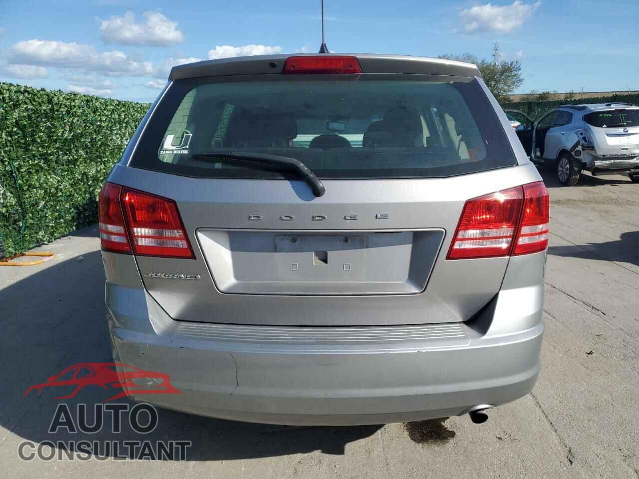 DODGE JOURNEY 2015 - 3C4PDCAB4FT720580