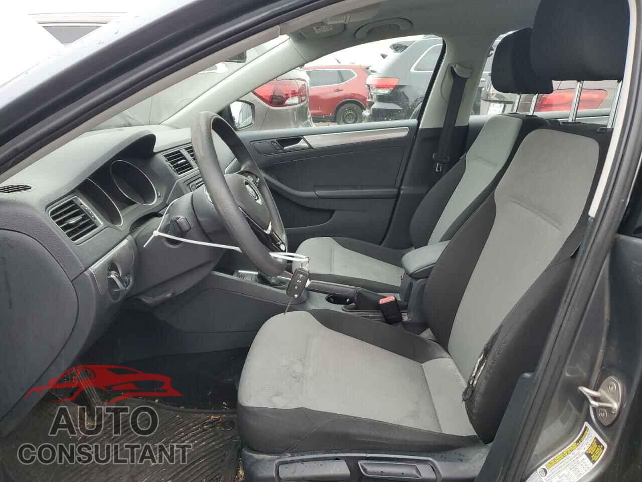VOLKSWAGEN JETTA 2017 - 3VW2B7AJ9HM297021