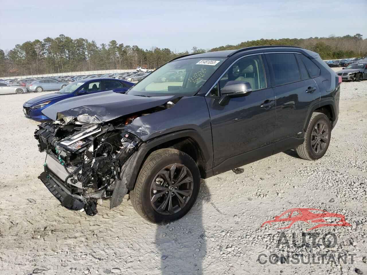 TOYOTA RAV4 2023 - JTMB6RFV0PD112413