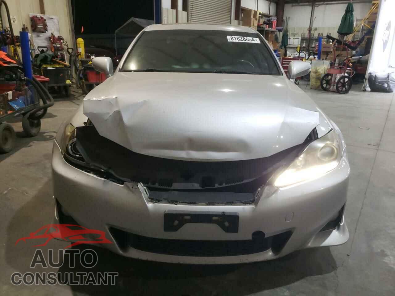 LEXUS IS 2011 - JTHBF5C28B5131263