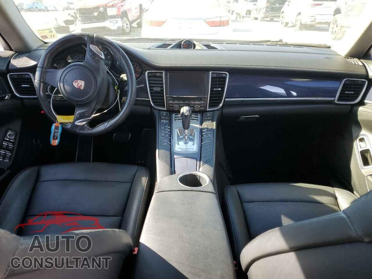 PORSCHE PANAMERA 2014 - WP0AA2A77EL007817