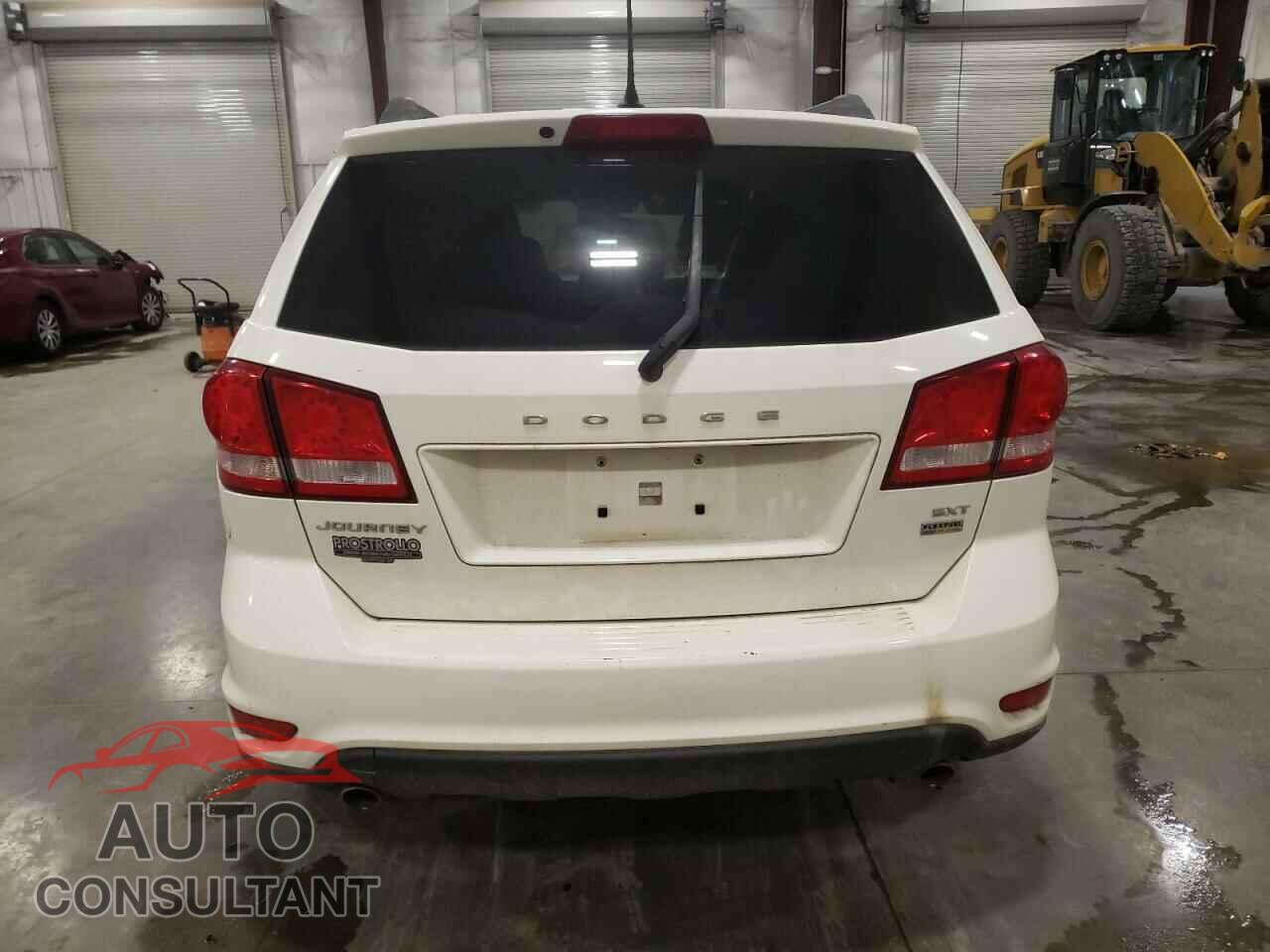DODGE JOURNEY 2012 - 3C4PDCBGXCT208621
