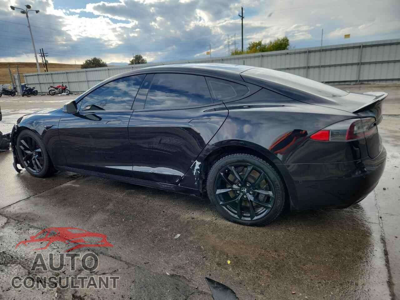 TESLA MODEL S 2016 - 5YJSA1E27GF168042