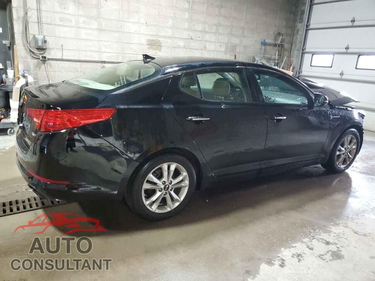 KIA OPTIMA 2011 - KNAGN4A73B5146141