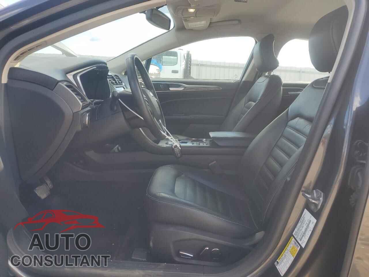 FORD FUSION 2017 - 3FA6P0PU2HR148652
