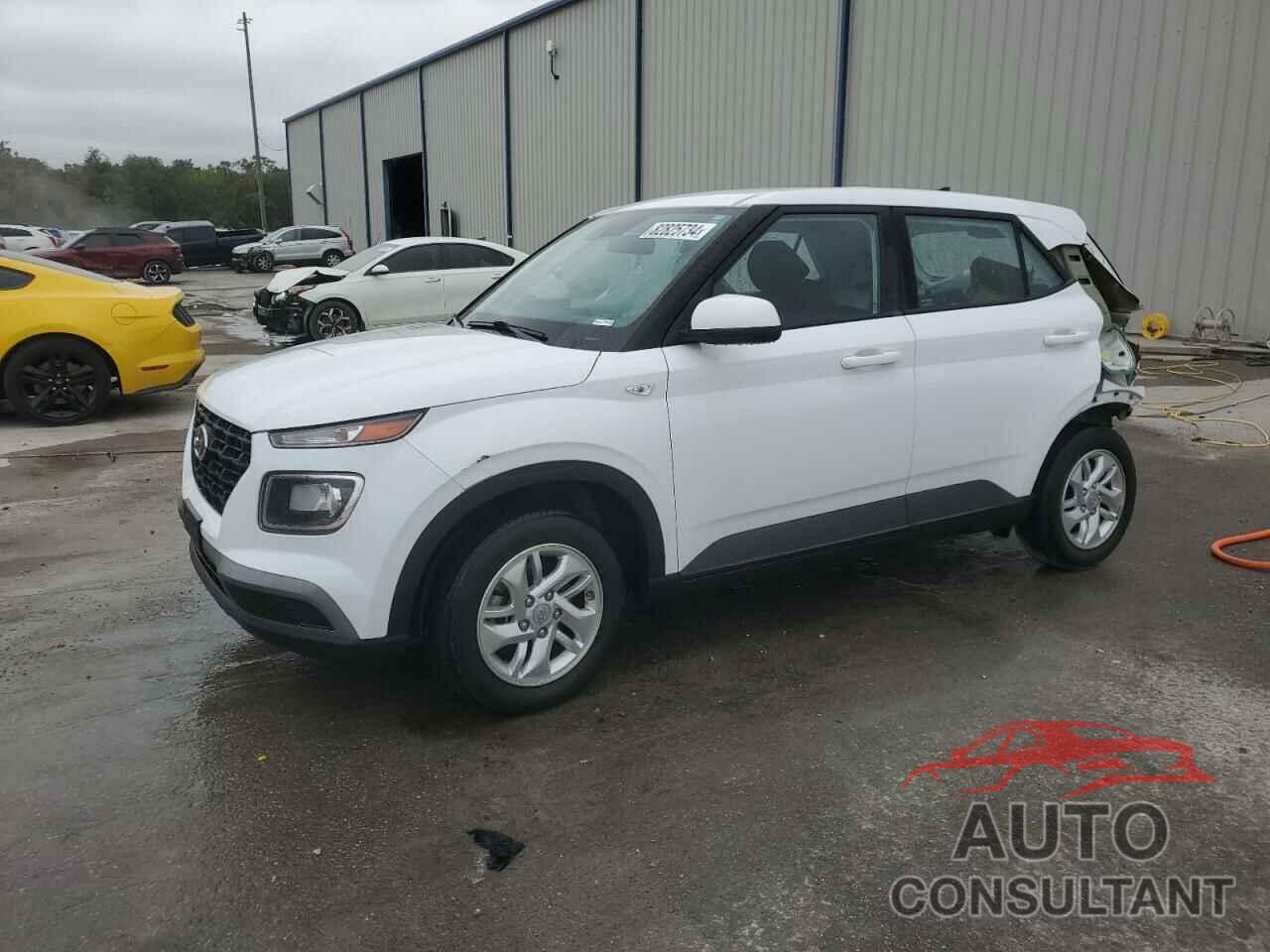 HYUNDAI VENUE 2021 - KMHRB8A33MU096581