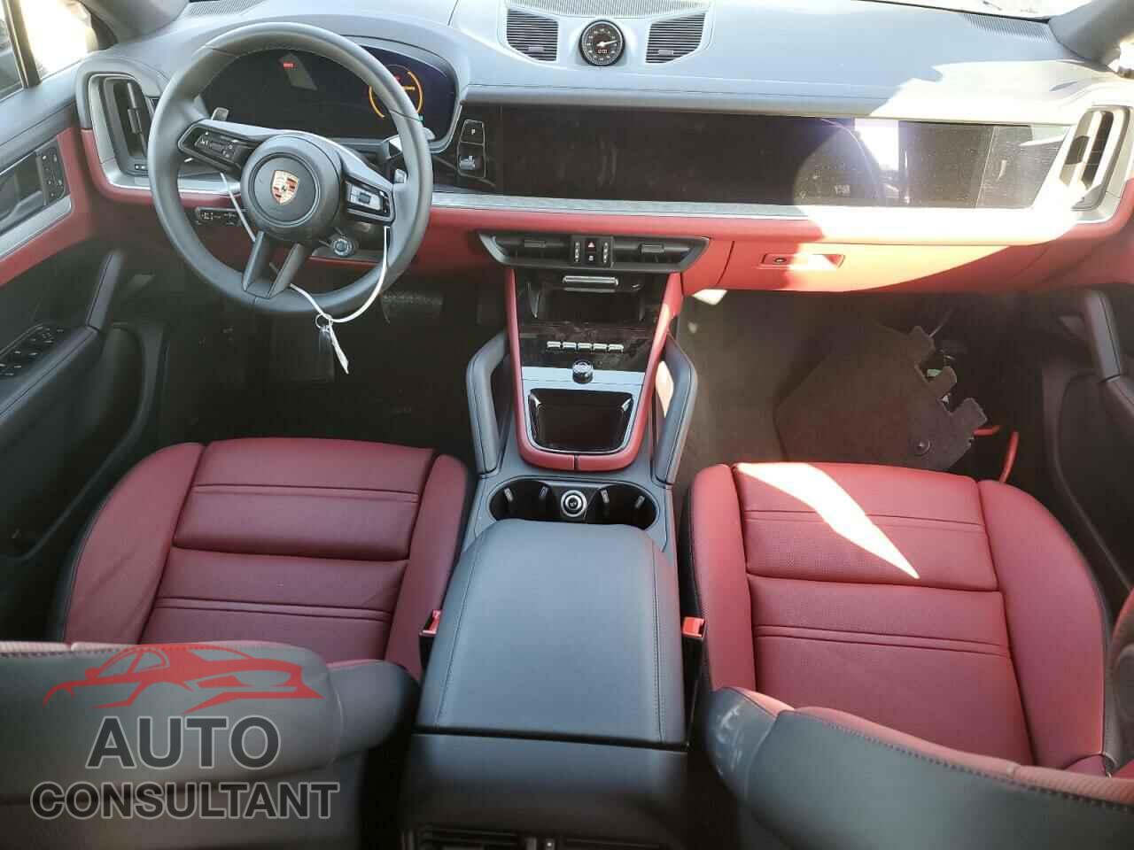 PORSCHE CAYENNE 2024 - WP1BA2AY5RDA55876