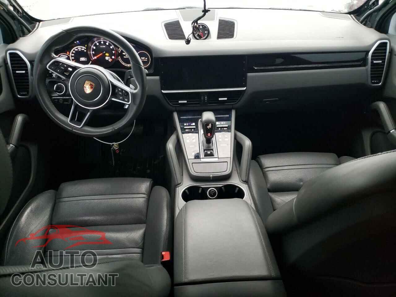 PORSCHE CAYENNE 2019 - WP1AA2AY5KDA01771