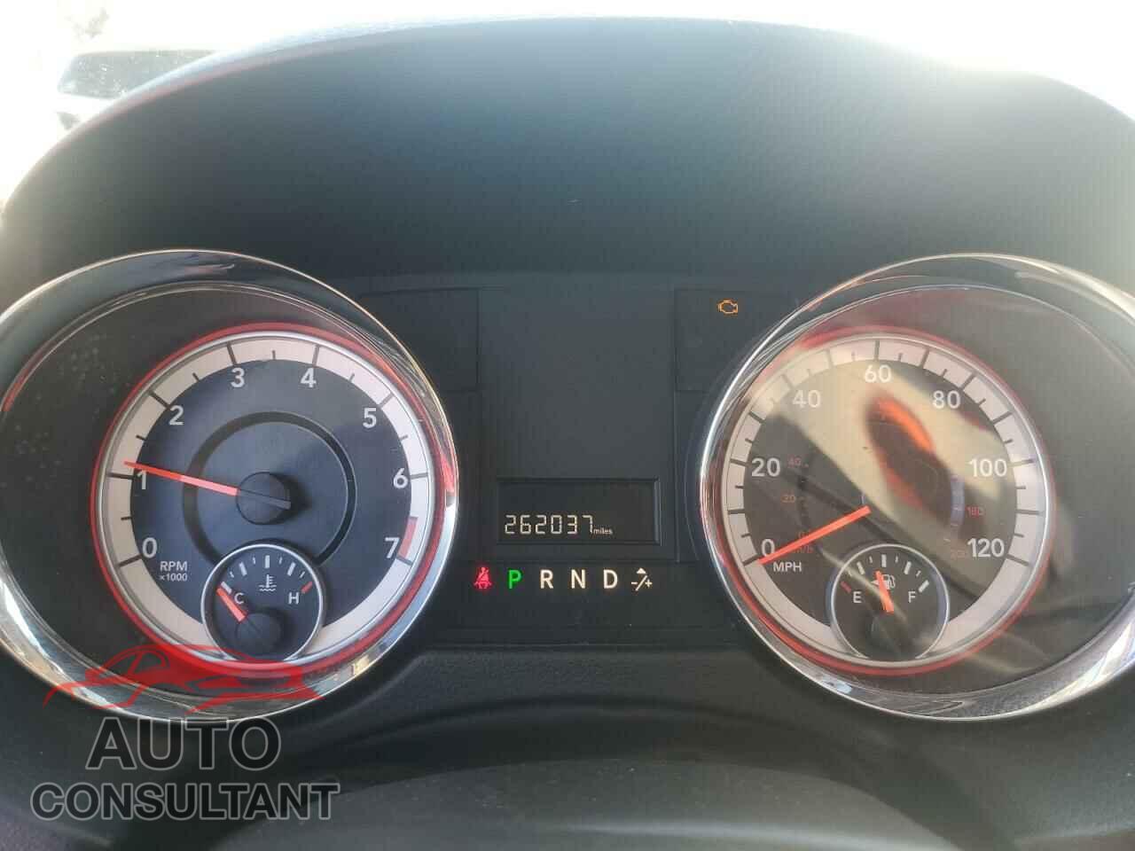 DODGE CARAVAN 2013 - 2C4RDGBG4DR634440