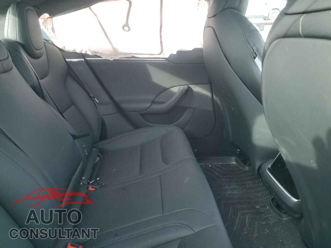 TESLA MODEL S 2023 - 5YJSA1E5XPF521707