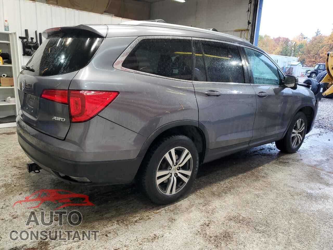 HONDA PILOT 2016 - 5FNYF6H55GB103172