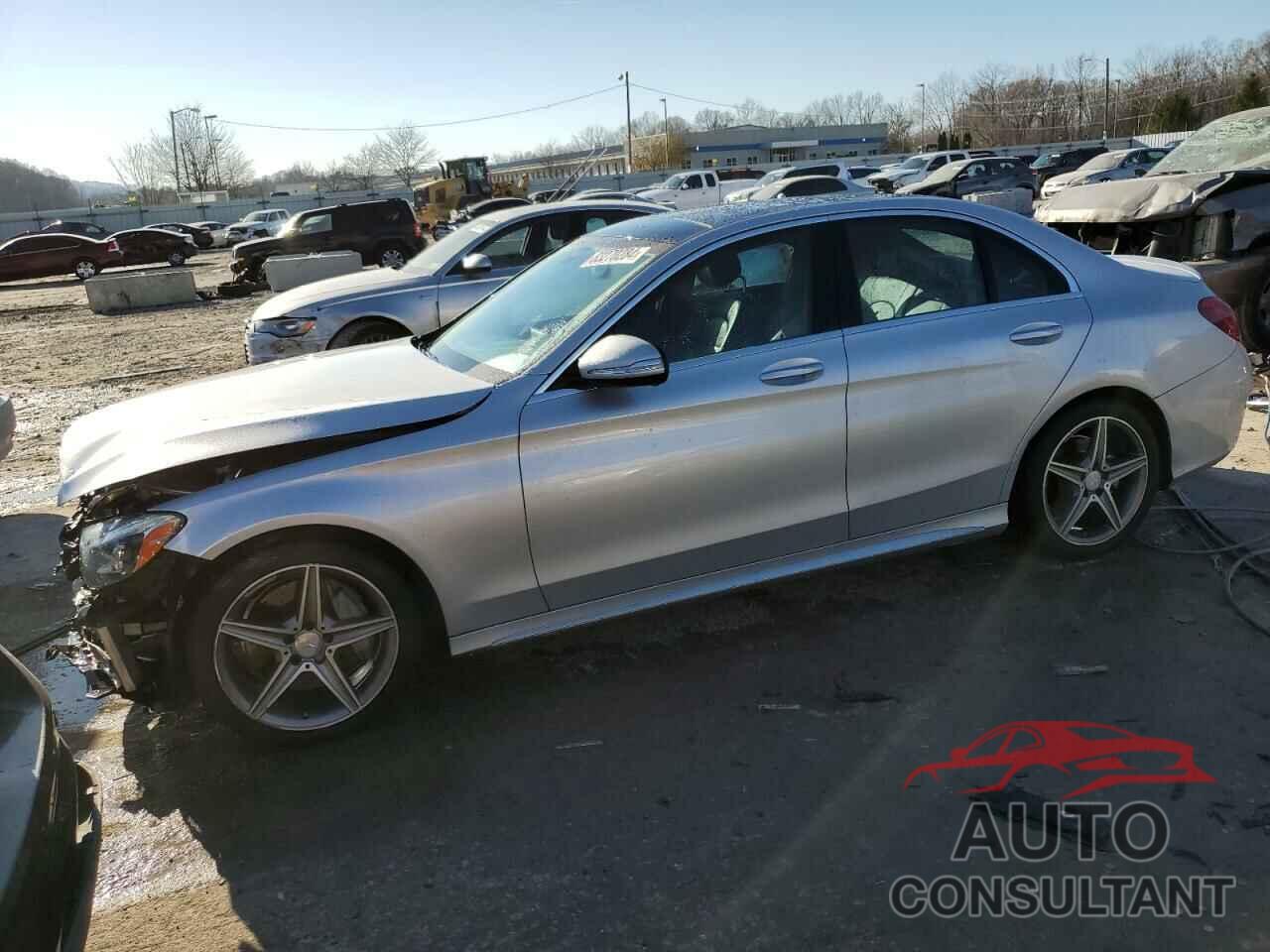 MERCEDES-BENZ C-CLASS 2015 - 55SWF4JBXFU091612