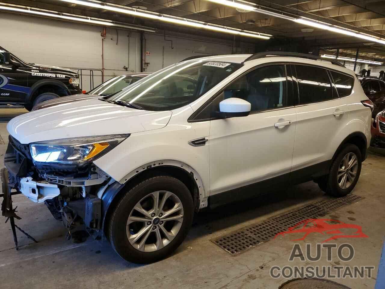 FORD ESCAPE 2018 - 1FMCU0GD4JUC88492
