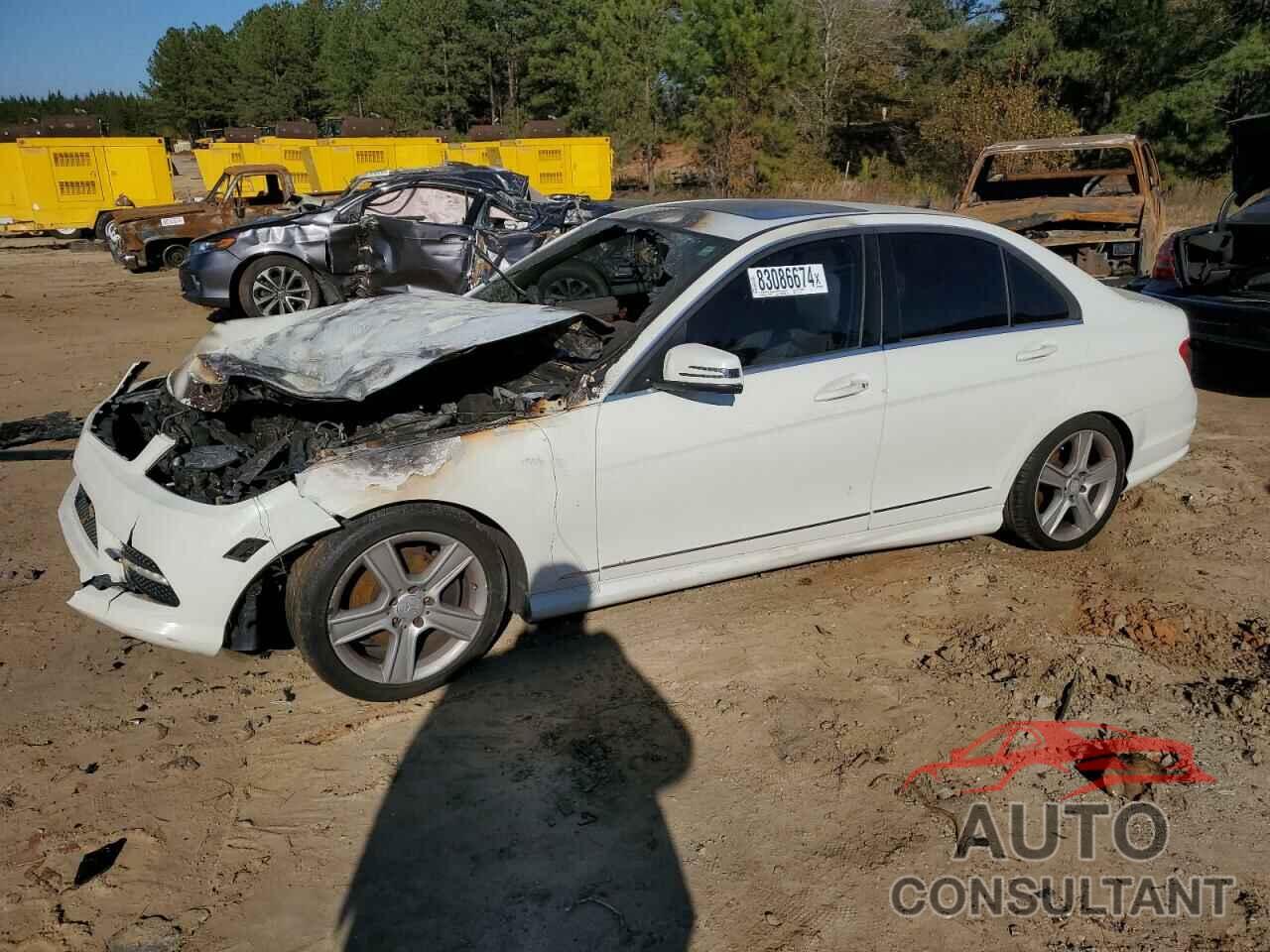 MERCEDES-BENZ C-CLASS 2011 - WDDGF8BB1BR181317