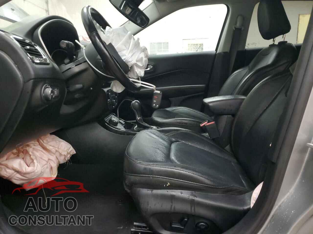 JEEP COMPASS 2020 - 3C4NJDCB1LT208970