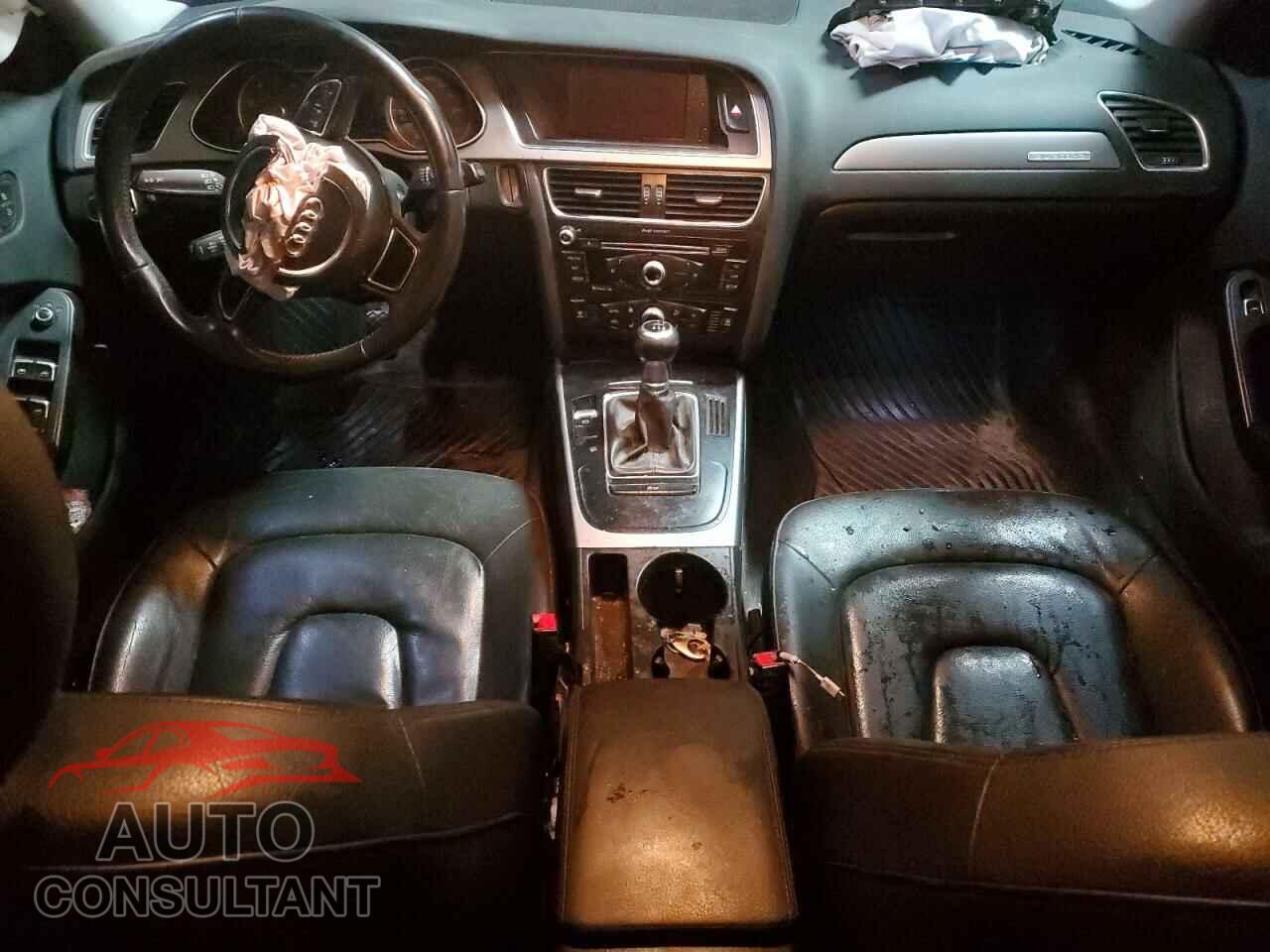 AUDI A4 2013 - WAUDFCFL1DN029273