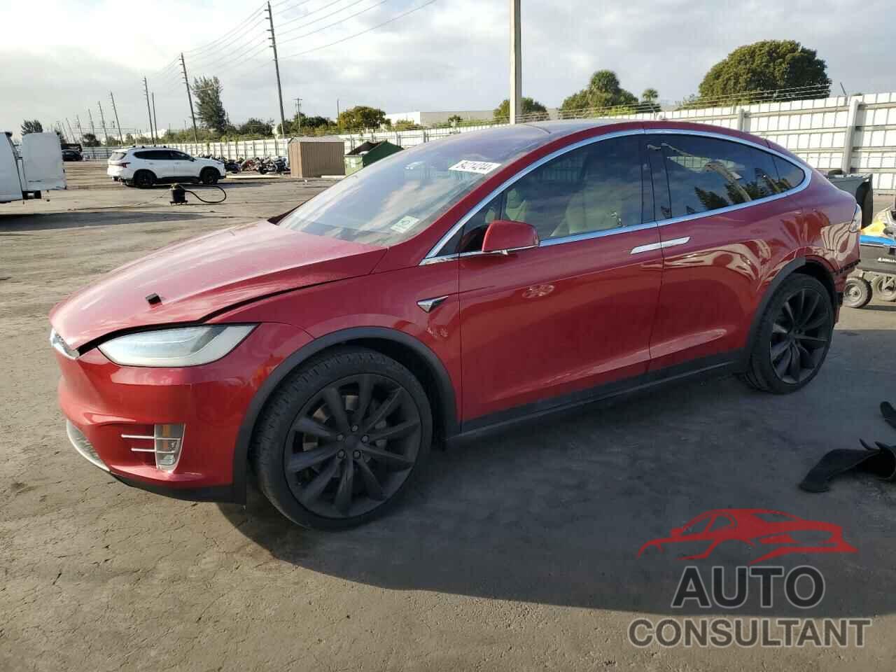 TESLA MODEL X 2019 - 5YJXCBE26KF193058