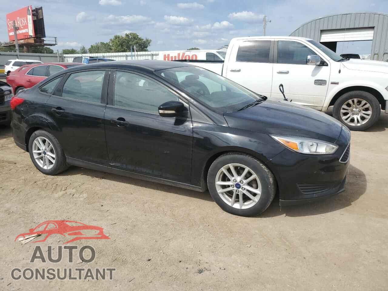 FORD FOCUS 2017 - 1FADP3F2XHL332969