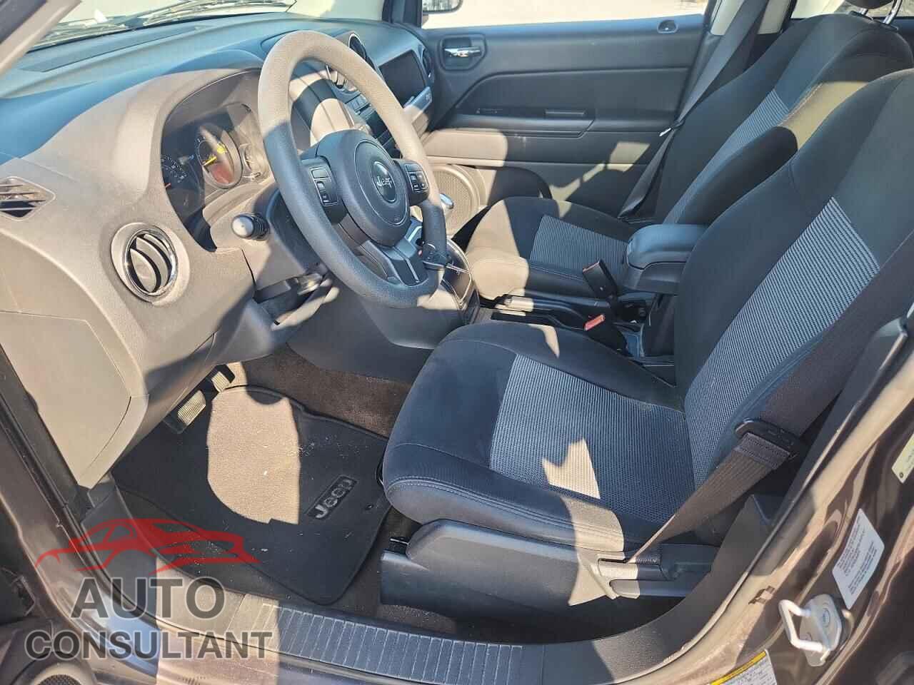 JEEP COMPASS 2015 - 1C4NJCBAXFD284894