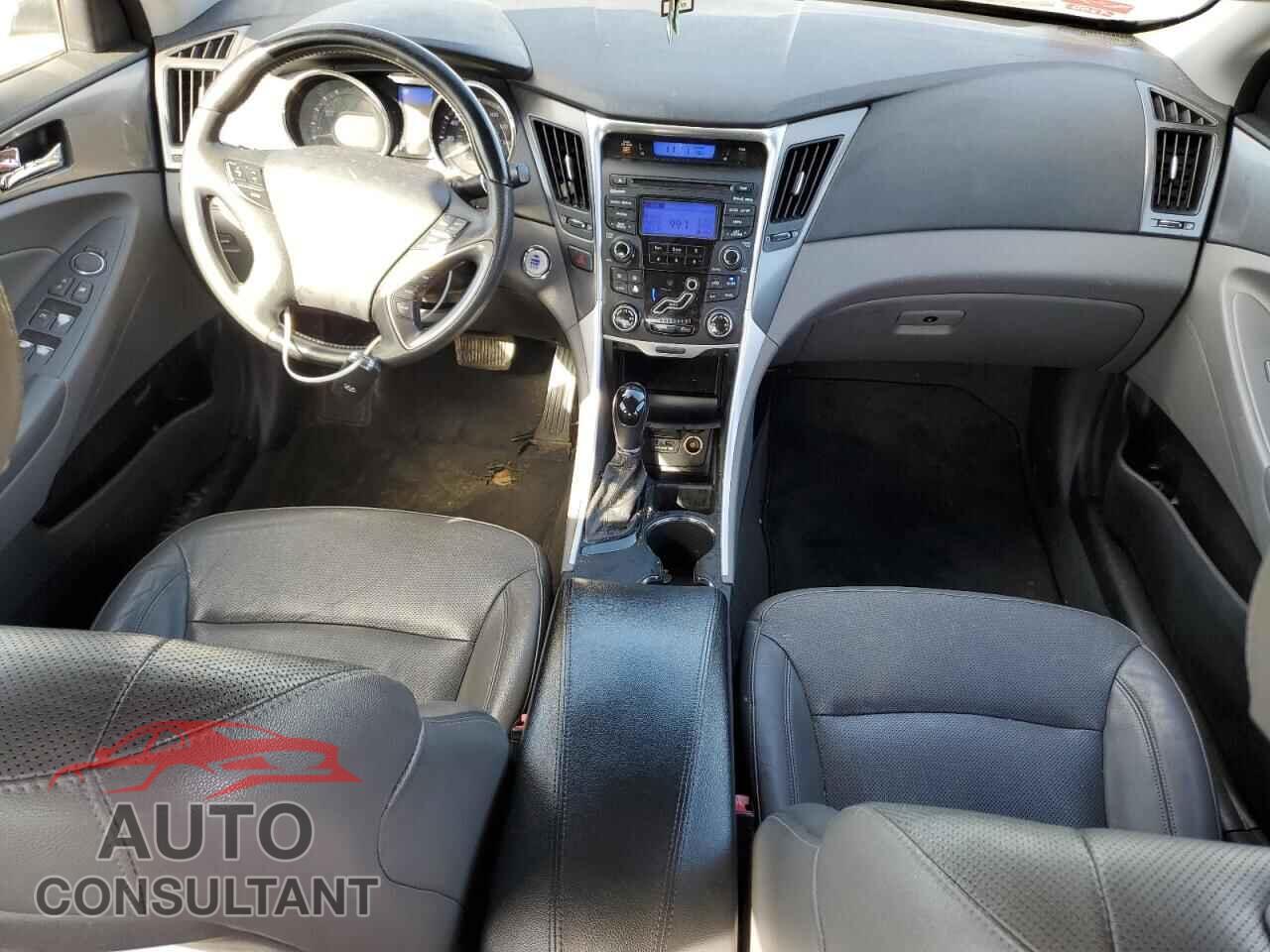 HYUNDAI SONATA 2012 - KMHEC4A40CA062451