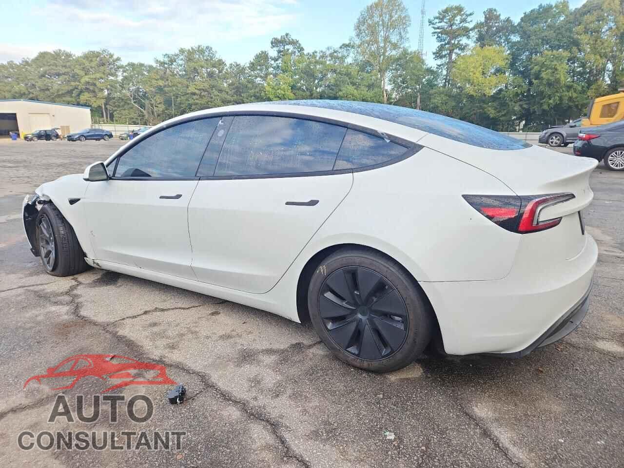 TESLA MODEL 3 2024 - 5YJ3E1EAXRF733533