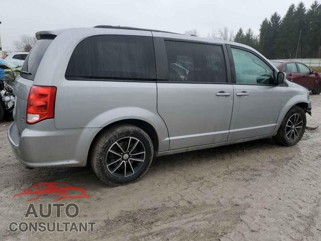 DODGE CARAVAN 2018 - 2C4RDGEG1JR335172