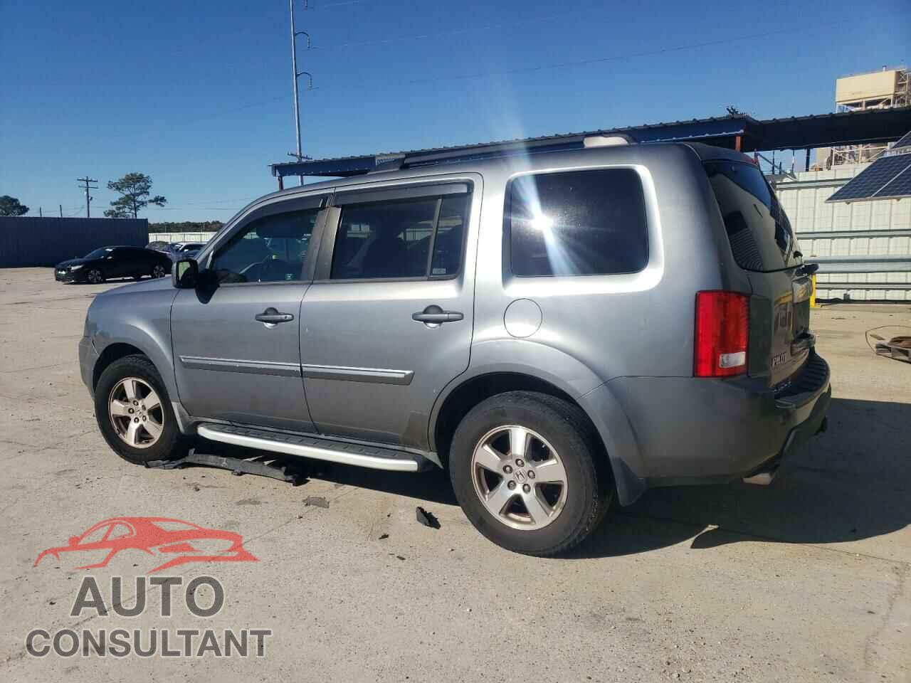 HONDA PILOT 2009 - 5FNYF38629B022575