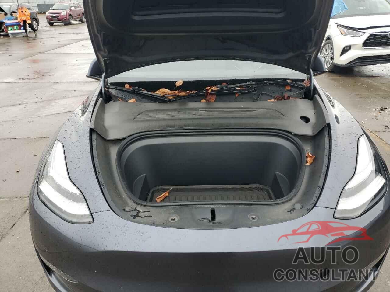 TESLA MODEL Y 2021 - 5YJYGDEF8MF092257